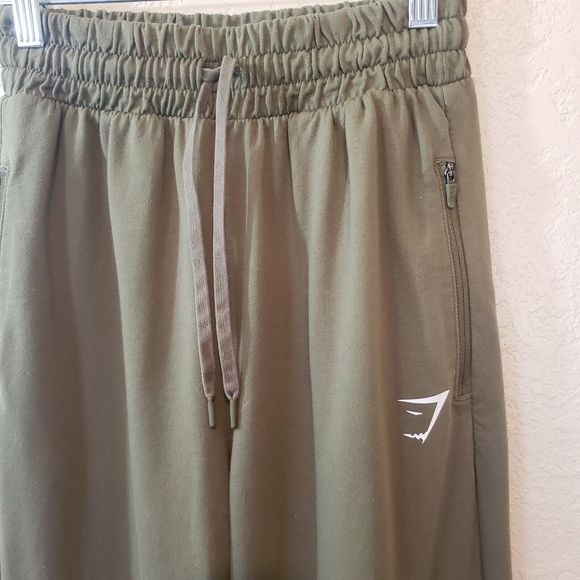 Gymshark Womens Green Sweatpants Casual Fitness Attire, Size XSmall - Picture 2 of 11